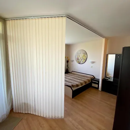 Blue Star Apartment